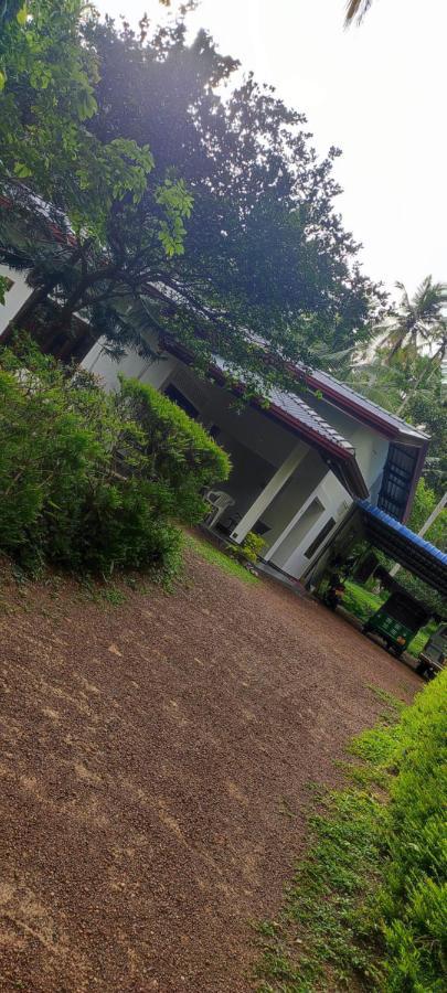Sunset Villa Negombo Kültér fotó